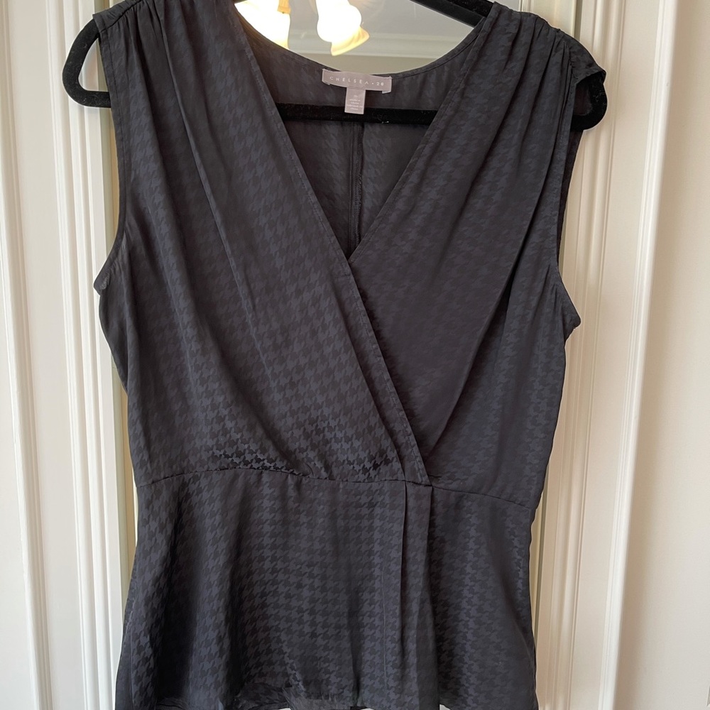 Chelsea28 blouse with subtle checkered pattern